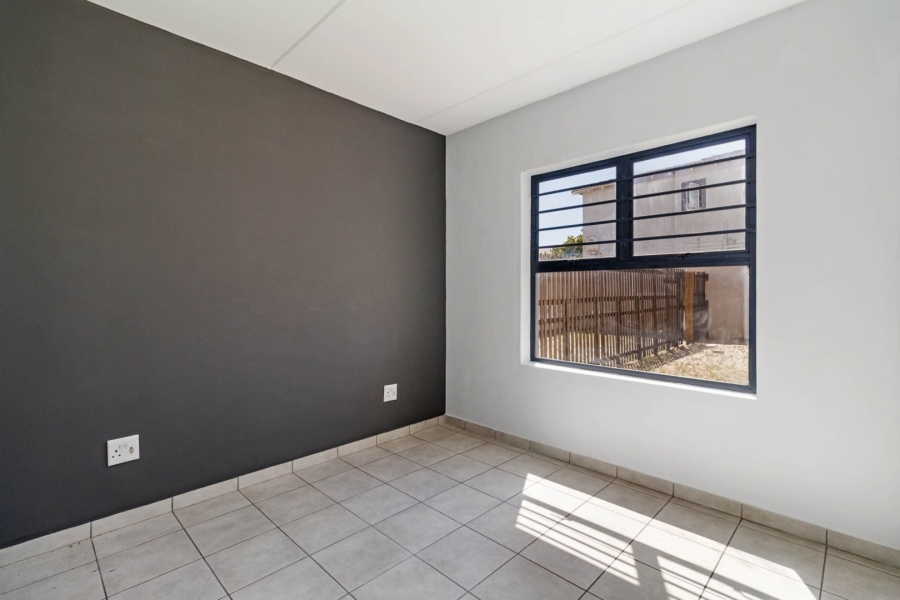 To Let 2 Bedroom Property for Rent in Parklands Western Cape